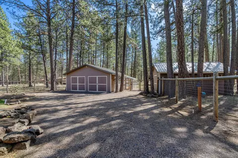 68821 Cache Ct, Sisters, OR 97759 photo 31
