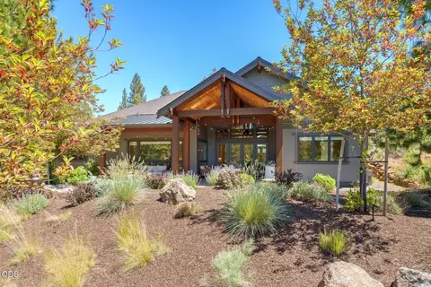 Exterior - 60255 Sunset View Dr, Bend, OR 97702 photo 5 of 6