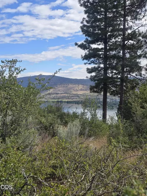 857 Bailey Mountain Rd, Klamath Falls, OR 97601