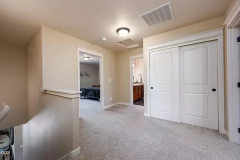 Entry Way - 20768 NE Horizon Ridge Pl, Bend, OR 97701 photo 2 of 2