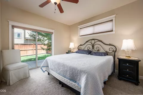 Bedroom - 20768 NE Horizon Ridge Pl, Bend, OR 97701 photo 1 of 5