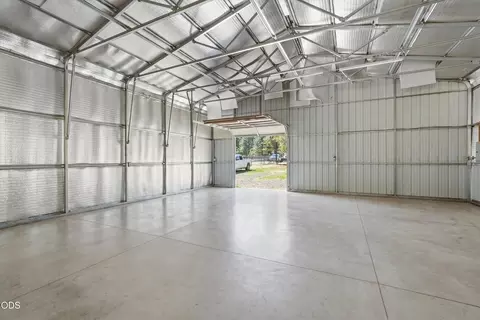 Other - 60282 Pawnee Ln, Bend, OR 97702 photo 7 of 8