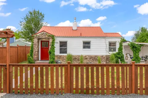 373 SE Fairview St, Prineville, OR 97754