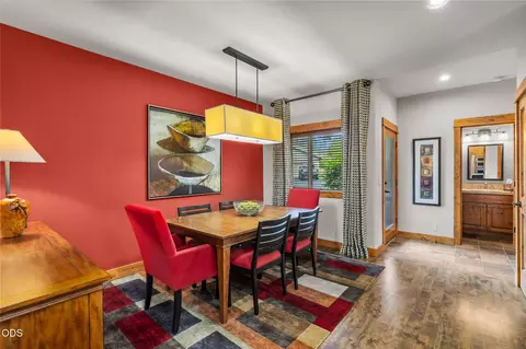 Dining - 19551 Painted Ridge Loop, Bend, OR 97702 photo 1 of 2