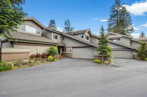 Exterior - 19551 Painted Ridge Loop, Bend, OR 97702 photo 10 of 11