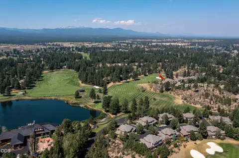View/Area - 19551 Painted Ridge Loop, Bend, OR 97702 photo 1 of 3