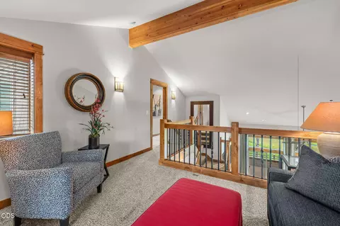 Entry Way - 19551 Painted Ridge Loop, Bend, OR 97702 photo 2 of 3
