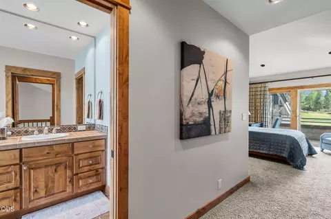 Entry Way - 19551 Painted Ridge Loop, Bend, OR 97702 photo 3 of 3