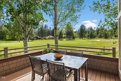 19551 Painted Ridge Loop, Bend, OR 97702
