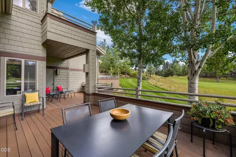 Exterior - 19551 Painted Ridge Loop, Bend, OR 97702 photo 3 of 11