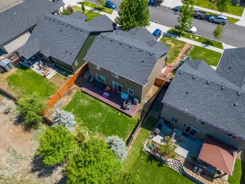 View/Area - 21382 NEagle Crossing Ave, Bend, OR 97701 photo 8 of 12