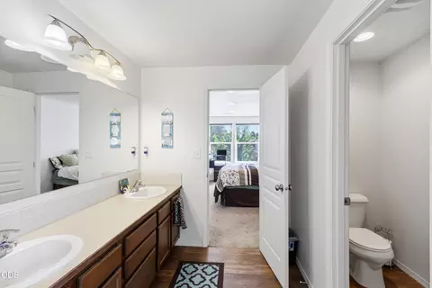 Bath - 21382 NEagle Crossing Ave, Bend, OR 97701 photo 4 of 4