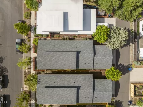 View/Area - 63378 NW Clearstone Dr, Bend, OR 97703 photo 1 of 5