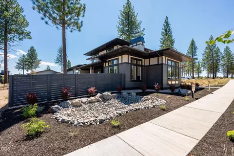 3437 NW Celilo Ln #LOT 310, Bend, OR 97703