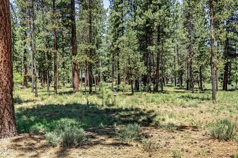56288 Trailmere Cir, Bend, OR 97707 photo 9
