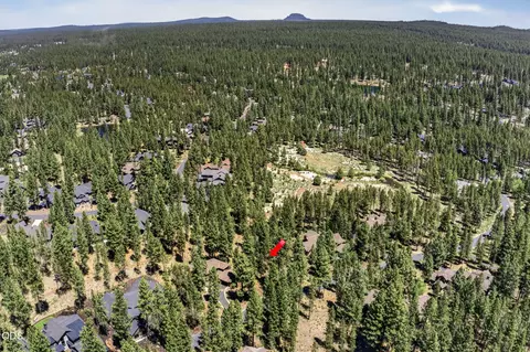 56288 Trailmere Cir, Bend, OR 97707 photo 21