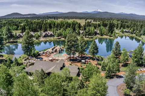 56288 Trailmere Cir, Bend, OR 97707 photo 31