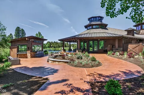 56288 Trailmere Cir, Bend, OR 97707 photo 28