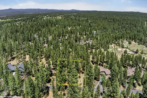 56288 Trailmere Cir, Bend, OR 97707 photo 13