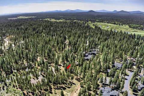 56288 Trailmere Cir, Bend, OR 97707 photo 19