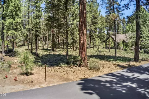 56288 Trailmere Cir, Bend, OR 97707 photo 20