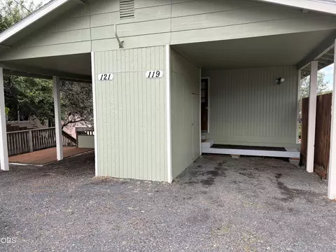 121 Lincoln St, Klamath Falls, OR 97601