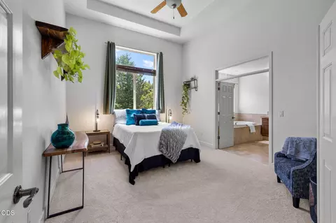 Bedroom - 629 NW Powell Butte Loop, Bend, OR 97703 photo 1 of 7