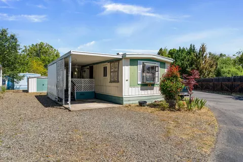 1241 Dowell Rd #66, Grants Pass, OR 97527