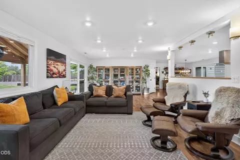 Living - 63235 Anika Ln, Bend, OR 97701 photo 2 of 3