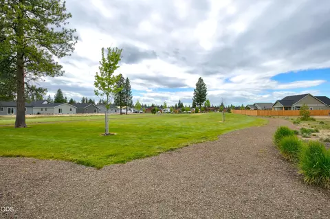Exterior - 16624 Pine Creek Dr, La Pine, OR 97739 photo 6 of 6