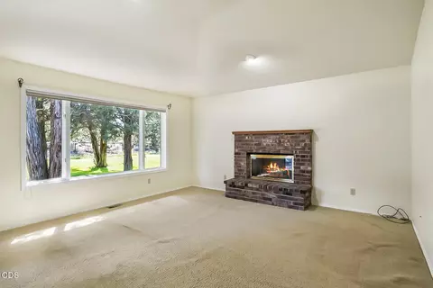 64507 Mcgrath Rd, Bend, OR 97701 photo 20