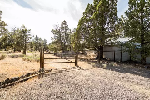 64507 Mcgrath Rd, Bend, OR 97701 photo 50