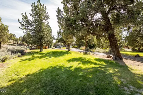64507 Mcgrath Rd, Bend, OR 97701 photo 53