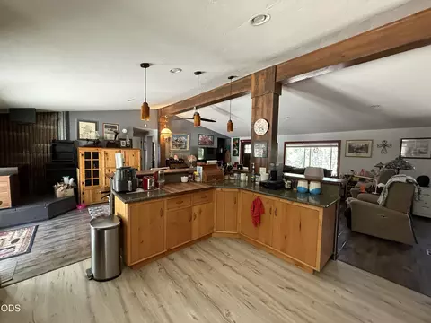 4527 Evans Creek Rd, Rogue River, OR 97537 photo 18