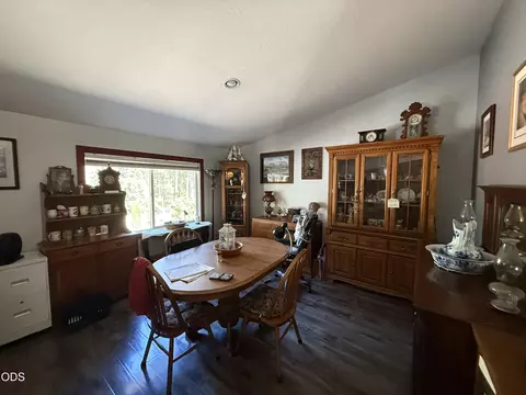 4527 Evans Creek Rd, Rogue River, OR 97537 photo 16