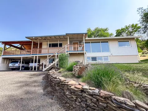 600 SE 2nd Ave, John Day, OR 97845