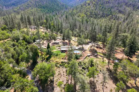 2644 Little Applegate Rd, Jacksonville, OR 97530