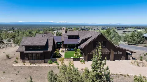 16215 SW Vaqueros Way, Powell Butte, OR 97753
