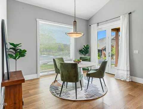 Dining - 61333 Kindle Rock Loop, Bend, OR 97702 photo 1 of 1