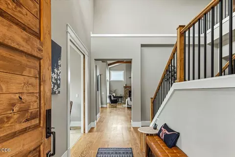 Entry Way - 61333 Kindle Rock Loop, Bend, OR 97702 photo 1 of 4