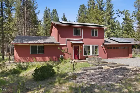 16324 Blacktail Ln, Bend, OR 97707
