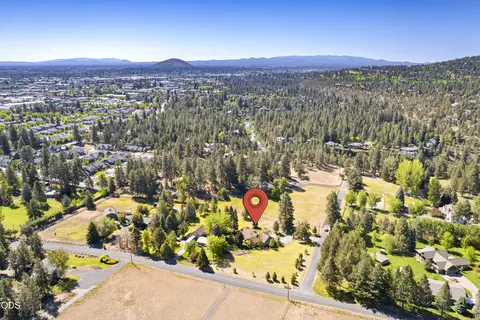 View/Area - 63330 South Rd, Bend, OR 97703 photo 8 of 9