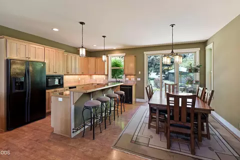 Dining - 63330 South Rd, Bend, OR 97703 photo 1 of 2