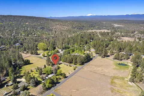 View/Area - 63330 South Rd, Bend, OR 97703 photo 9 of 9