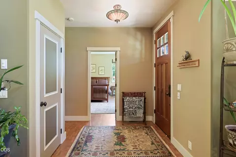 Entry Way - 63330 South Rd, Bend, OR 97703 photo 2 of 2
