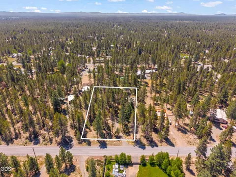 View/Area - 16101 Park Dr, La Pine, OR 97739 photo 4 of 6