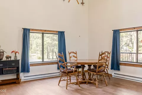 Dining - 16101 Park Dr, La Pine, OR 97739 photo 1 of 1