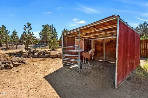 21180 Arid Ave, Bend, OR 97703 photo 32