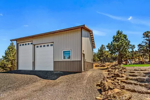 21180 Arid Ave, Bend, OR 97703 photo 24