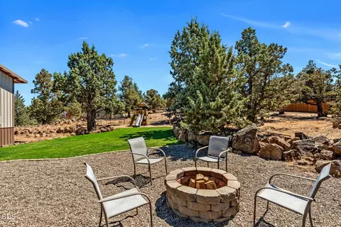 21180 Arid Ave, Bend, OR 97703 photo 30